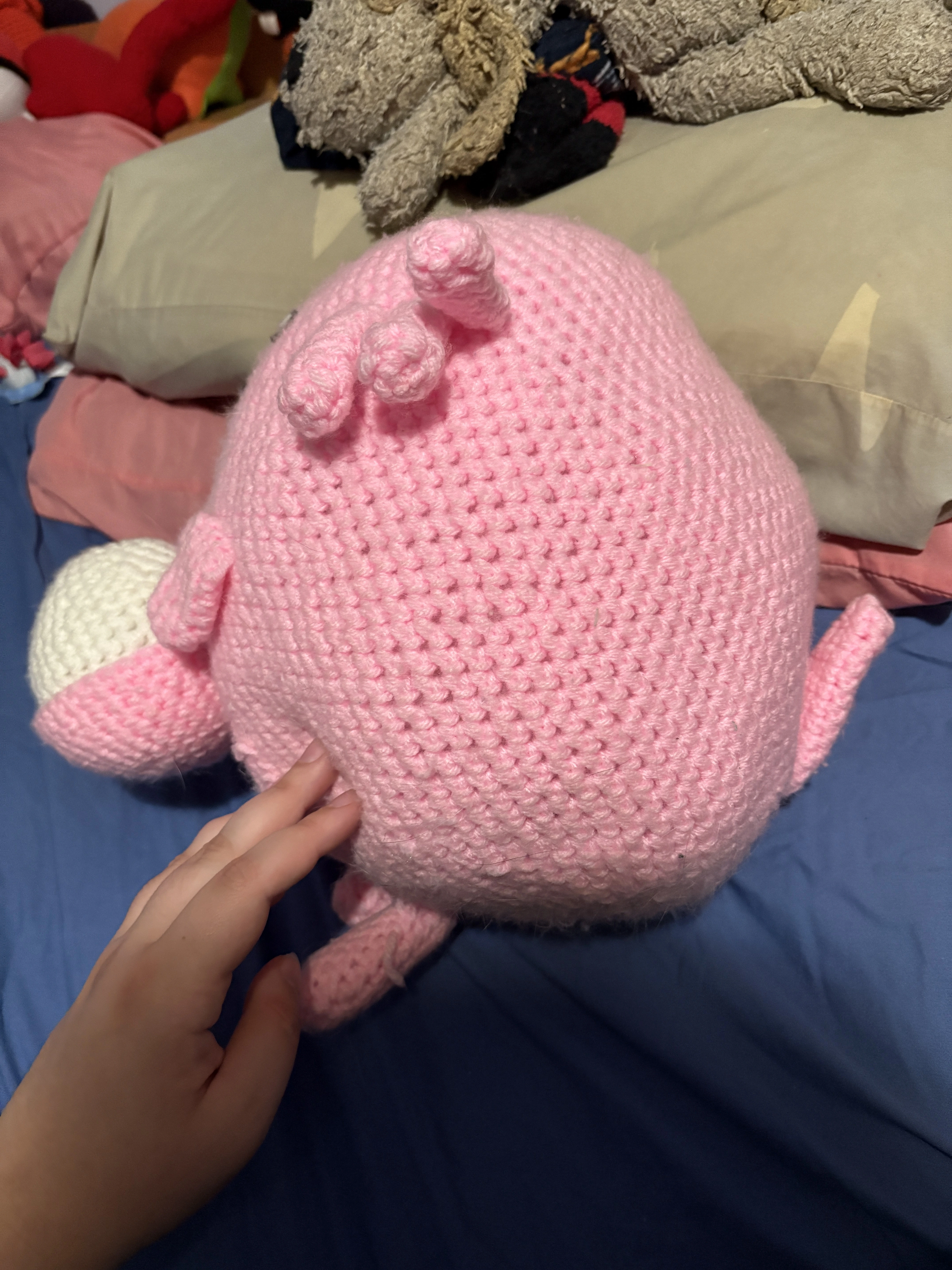 Crochet chansey from the side